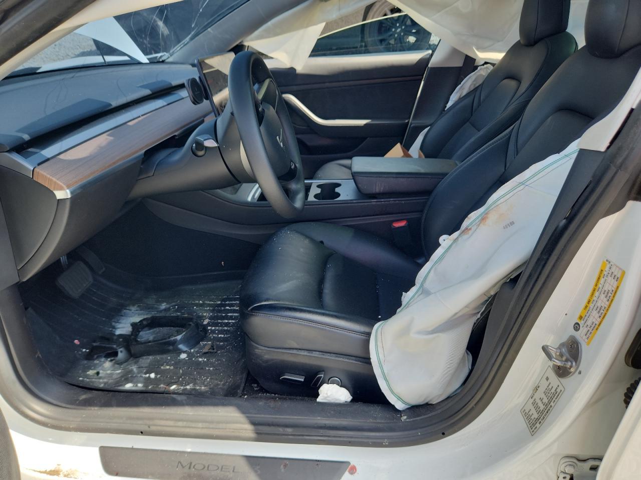 2021 Tesla Model 3 - Image 7