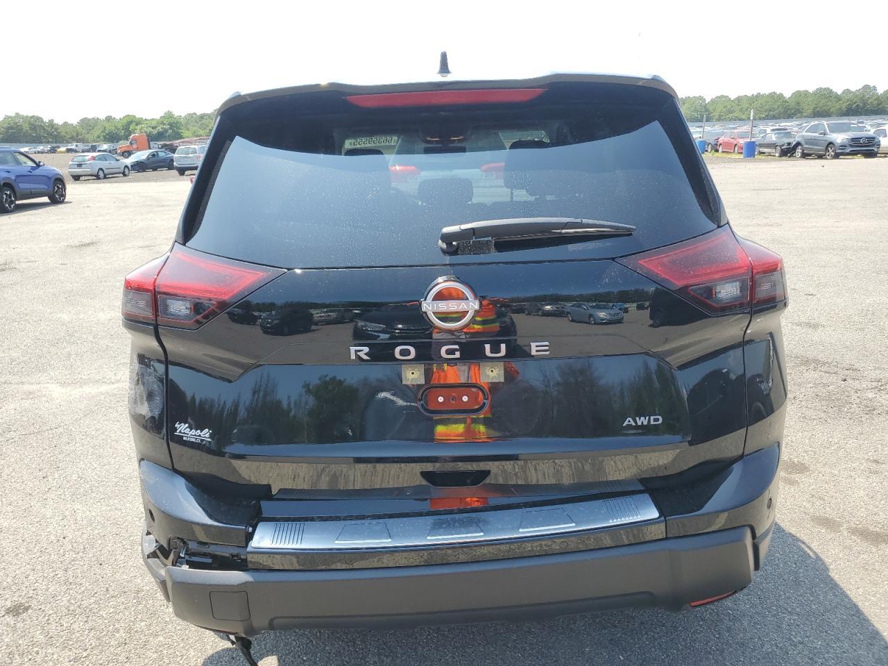 2025 Nissan Rogue Sv - Image 6
