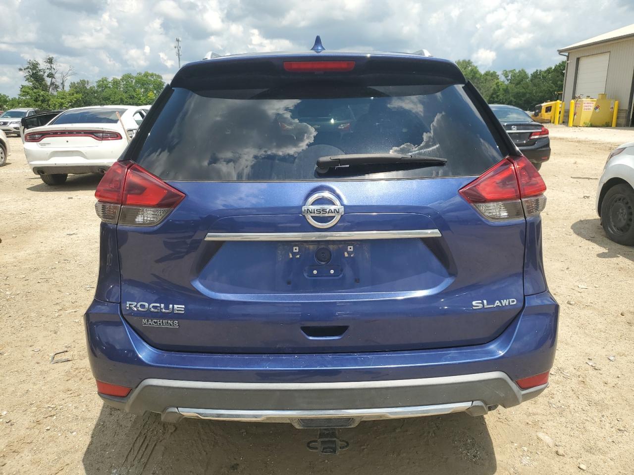 2018 Nissan Rogue S - Image 6