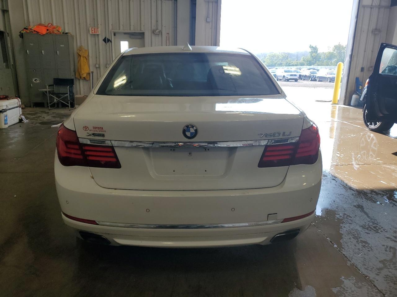 2013 BMW 750 Lxi - Фото 6