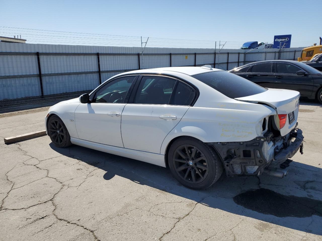 2011 BMW 328 I Sulev - Image 2