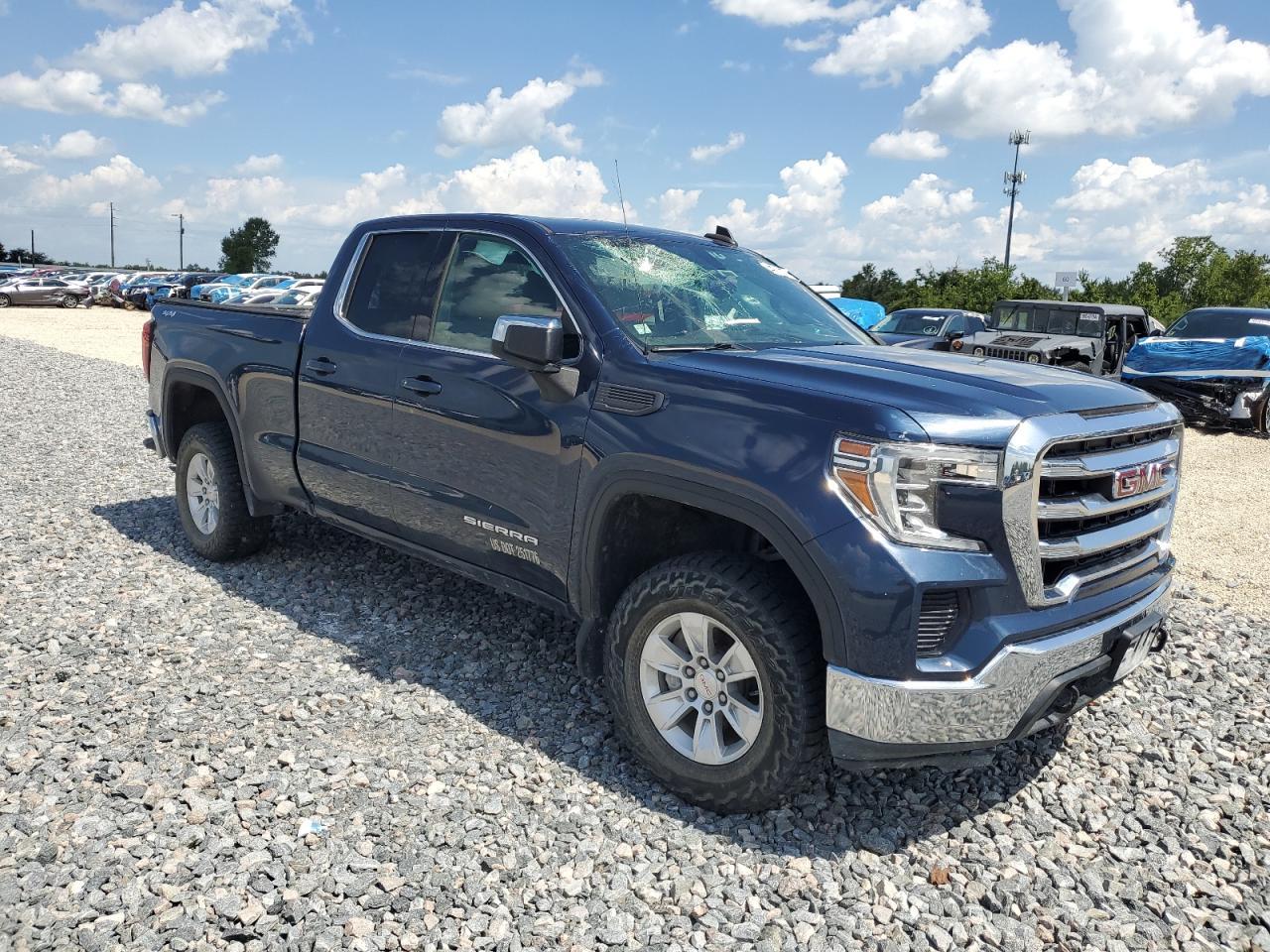 2020 GMC Sierra K1500 Sle - Image 4