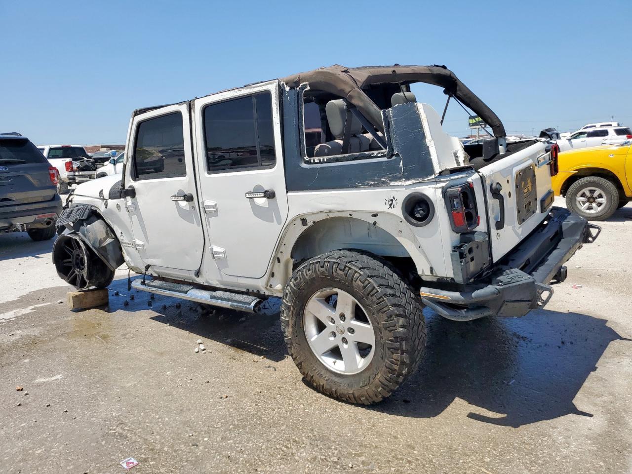 2009 Jeep Wrangler Unlimited X - Фото 2