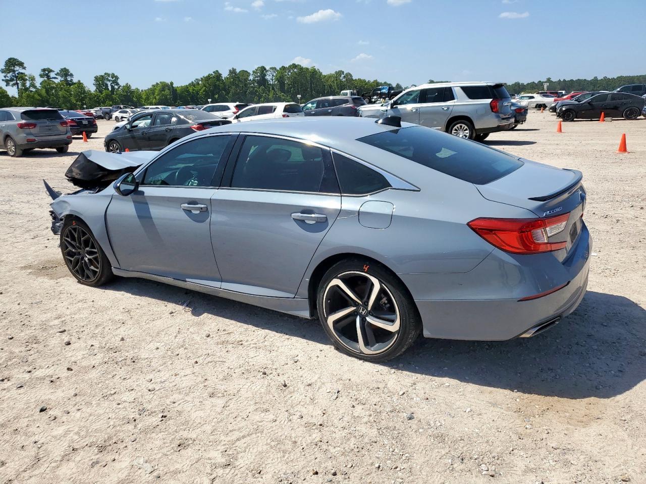 2022 Honda Accord Sport - Фото 2