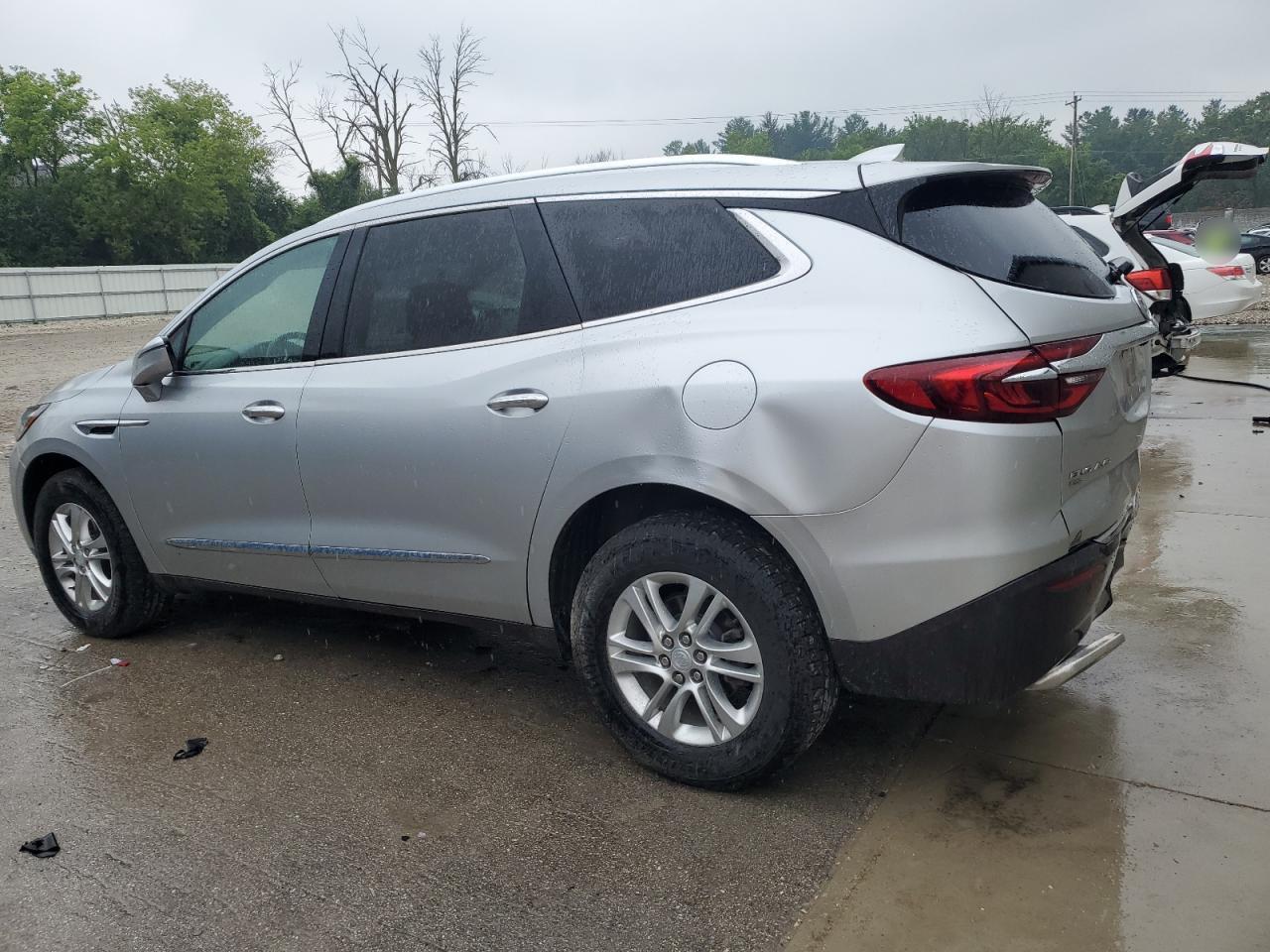 2021 Buick Enclave Essence - Фото 2