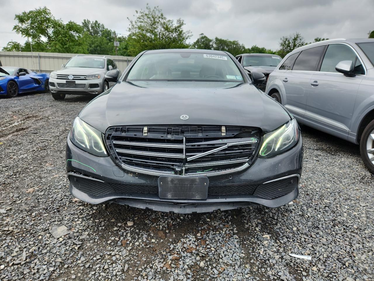 2019 Mercedes-Benz E 300 4Matic - Image 5