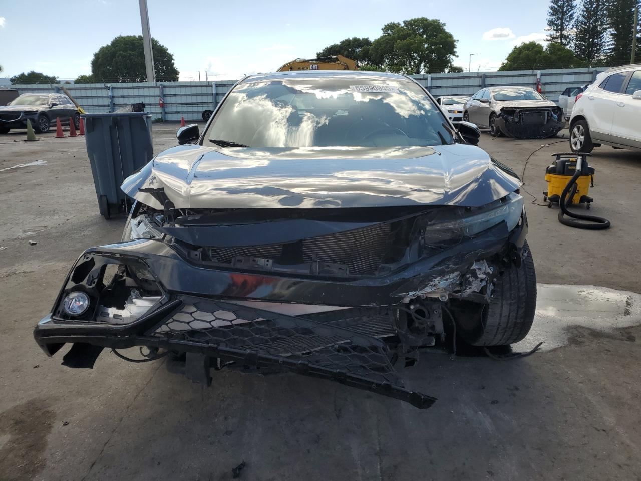 2020 Honda Civic Sport Touring - Фото 5