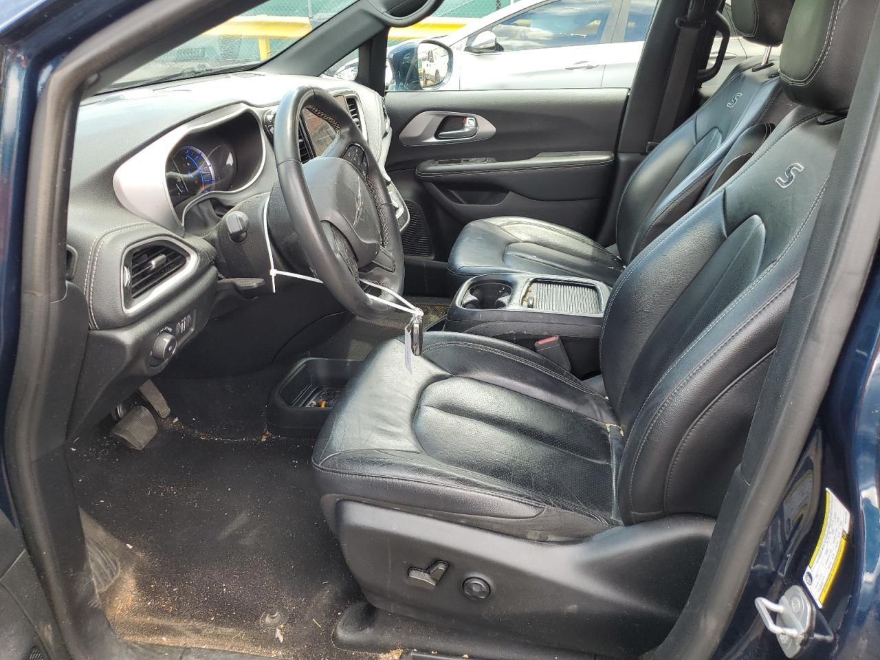 2022 Chrysler Pacifica Hybrid Touring L - Фото 7