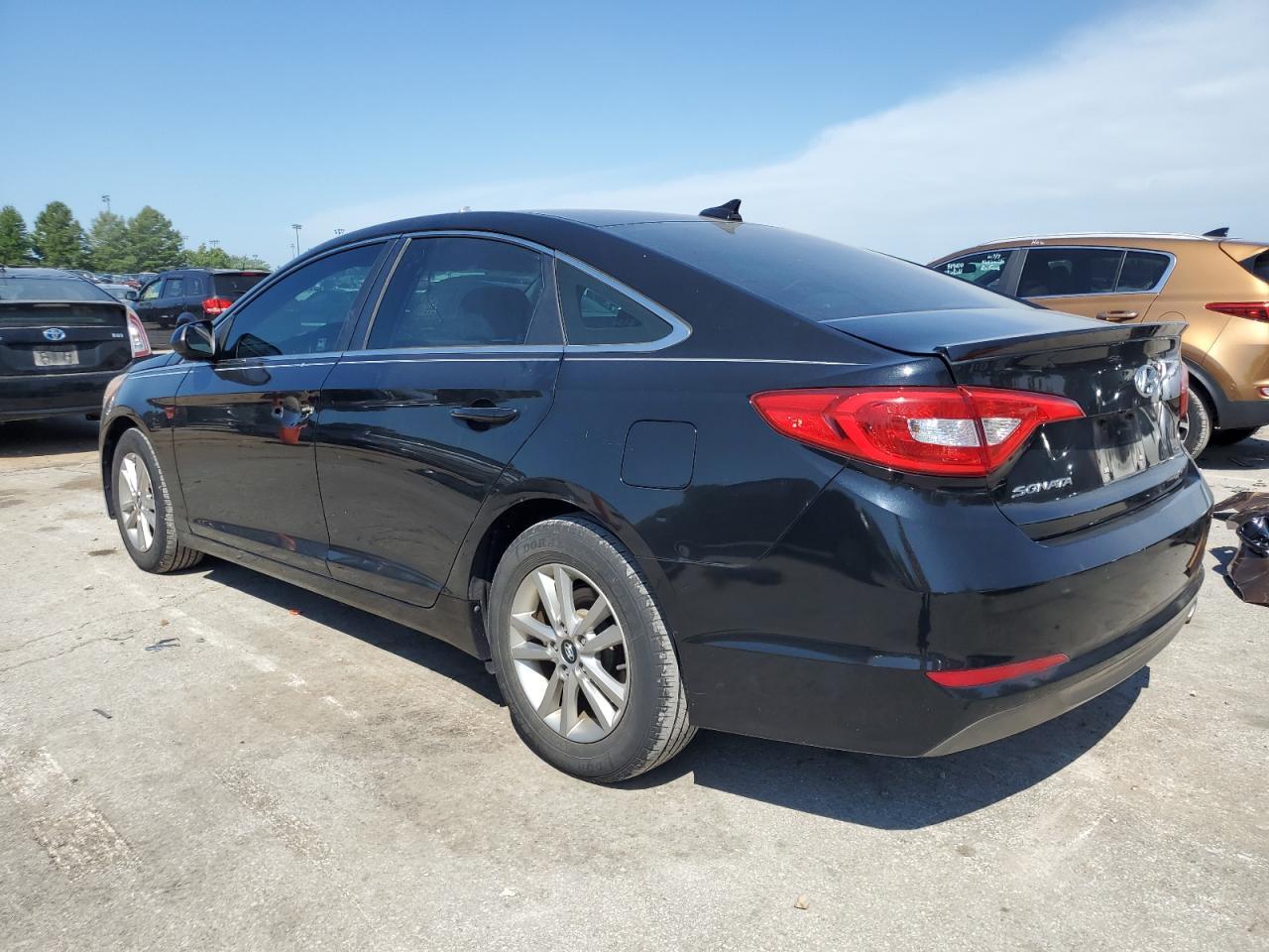 2015 Hyundai Sonata Se - Фото 2