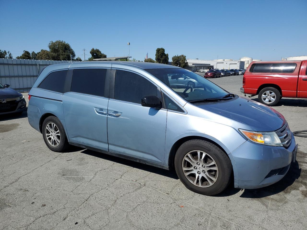 2013 Honda Odyssey Ex - Image 4