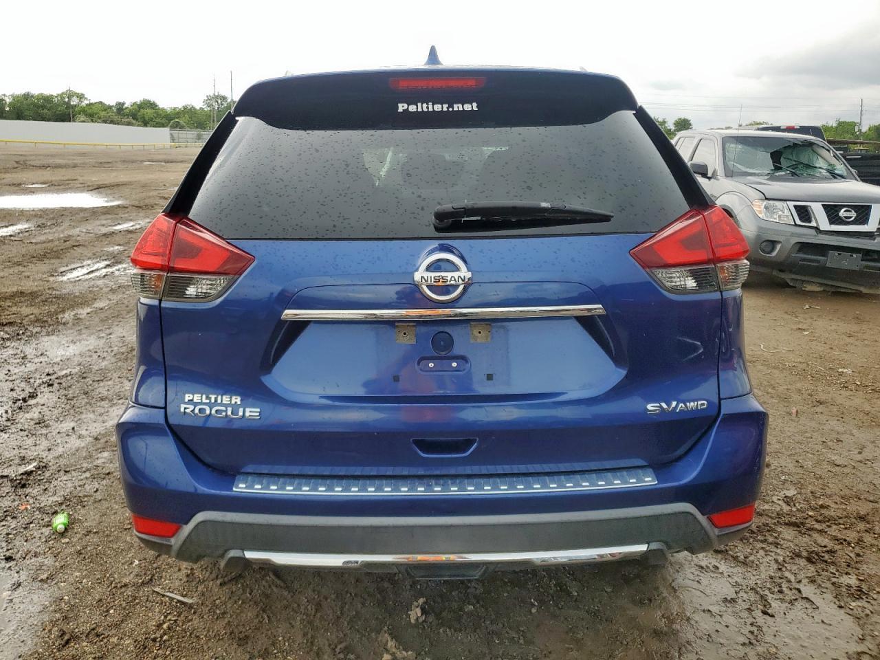 2017 Nissan Rogue S - Image 6