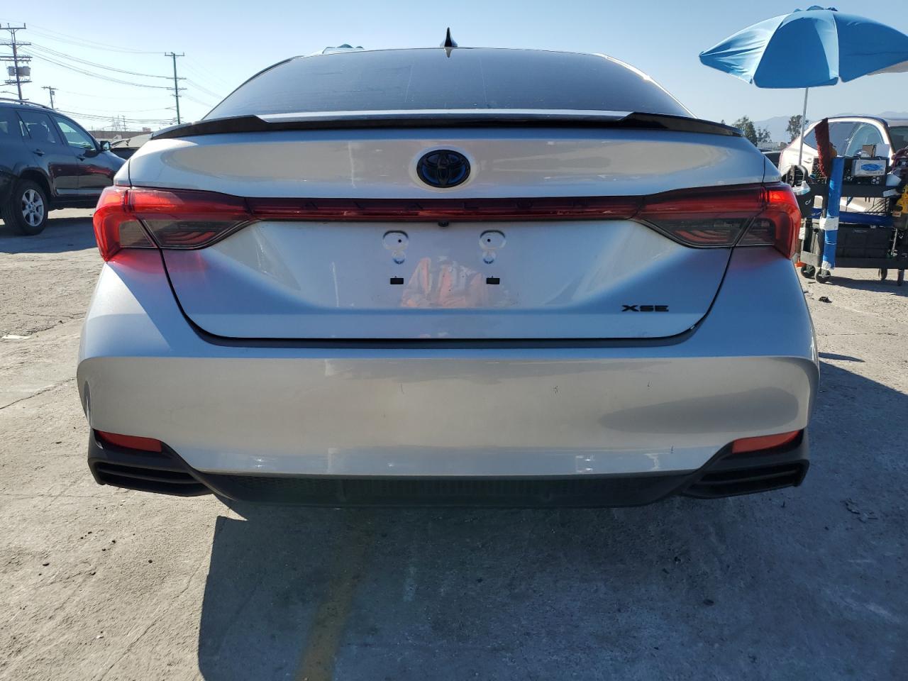 2022 Toyota Avalon Night Shade - Фото 6