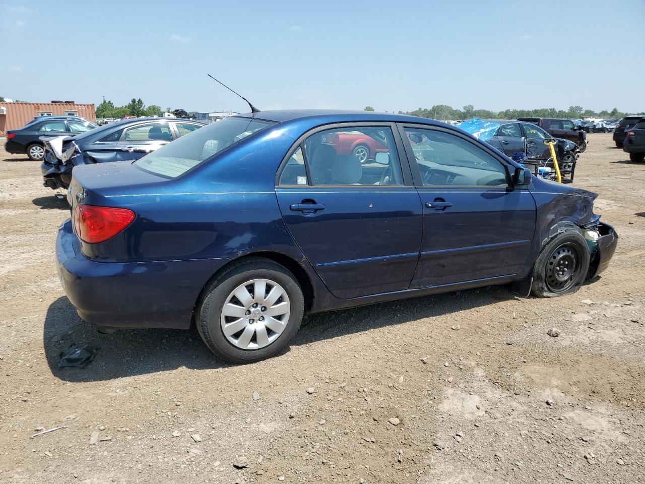 2004 Toyota Corolla Ce - Фото 3