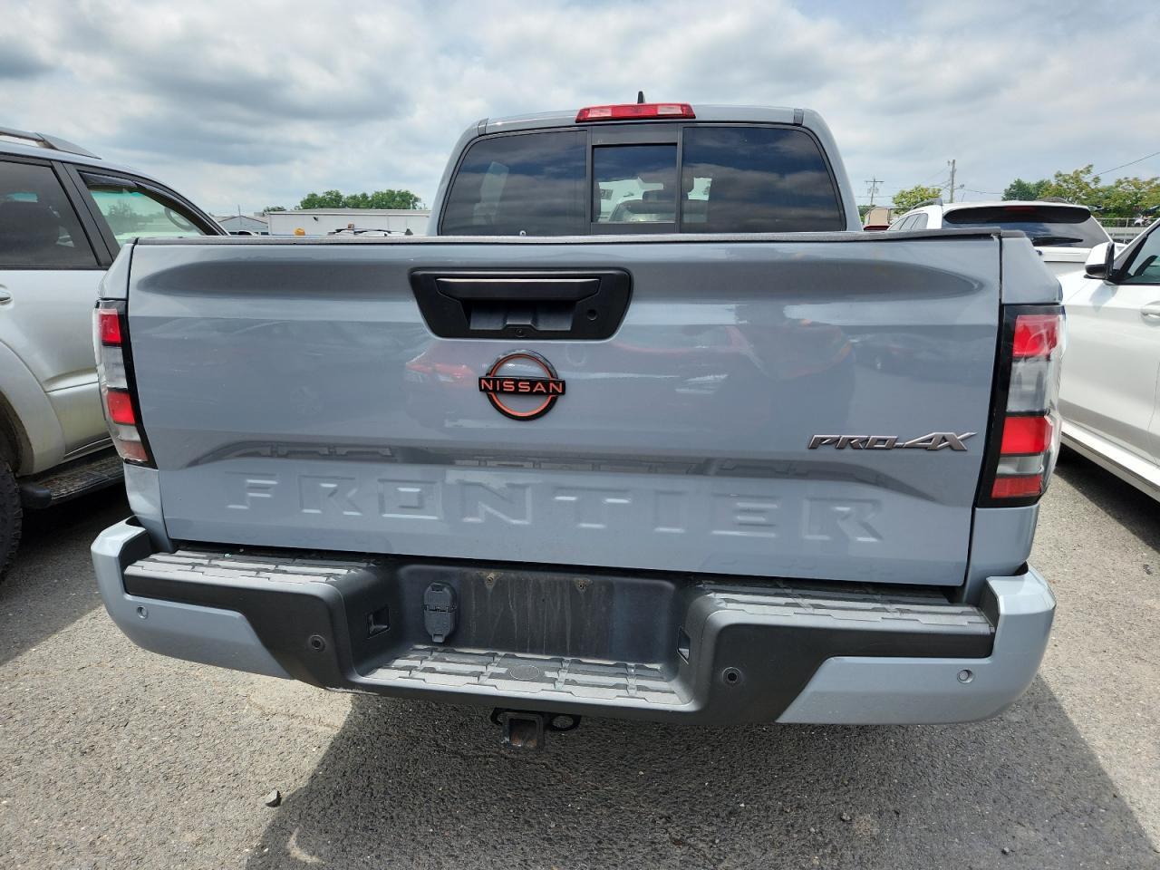 2022 Nissan Frontier S - Image 6