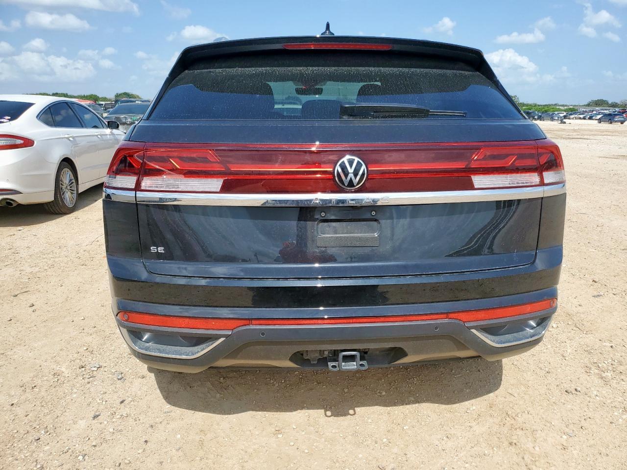 2025 Volkswagen Atlas Cross Sport Se - Image 6