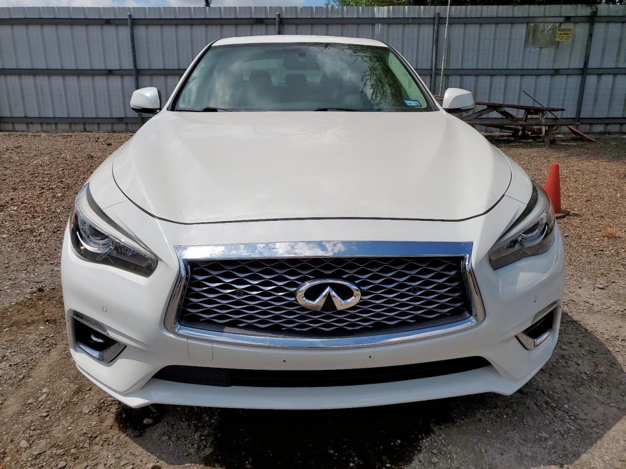 2022 Infiniti Q50 Luxe - Image 5