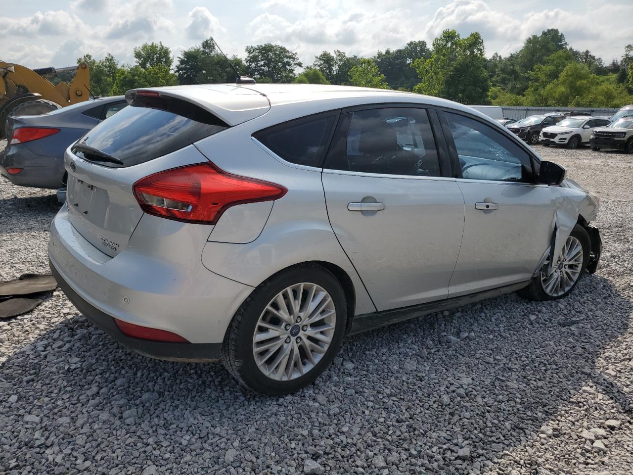 2016 Ford Focus Titanium - Фото 3