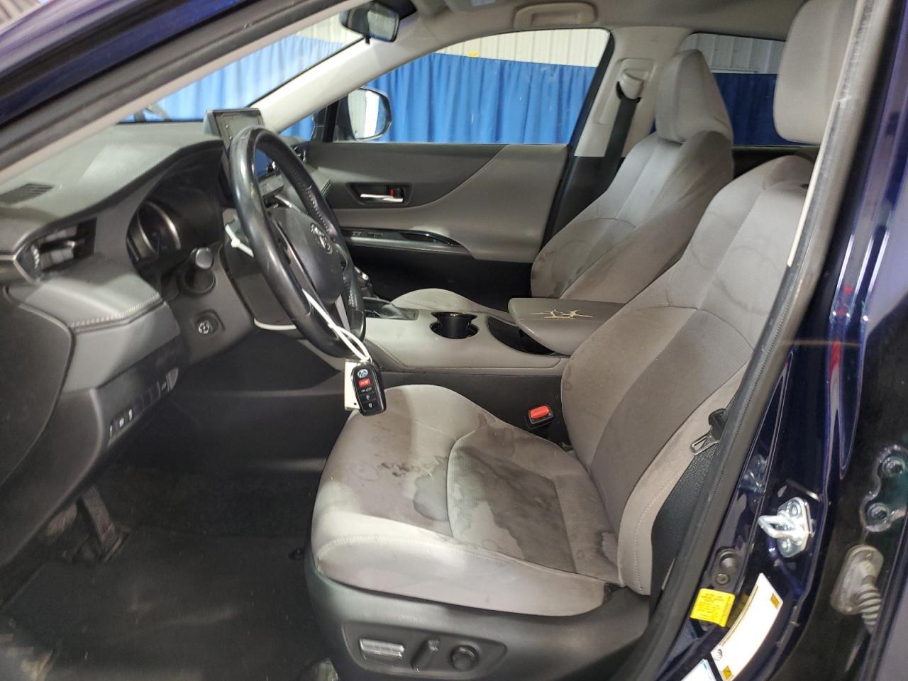 2021 Toyota Venza Le - Image 7