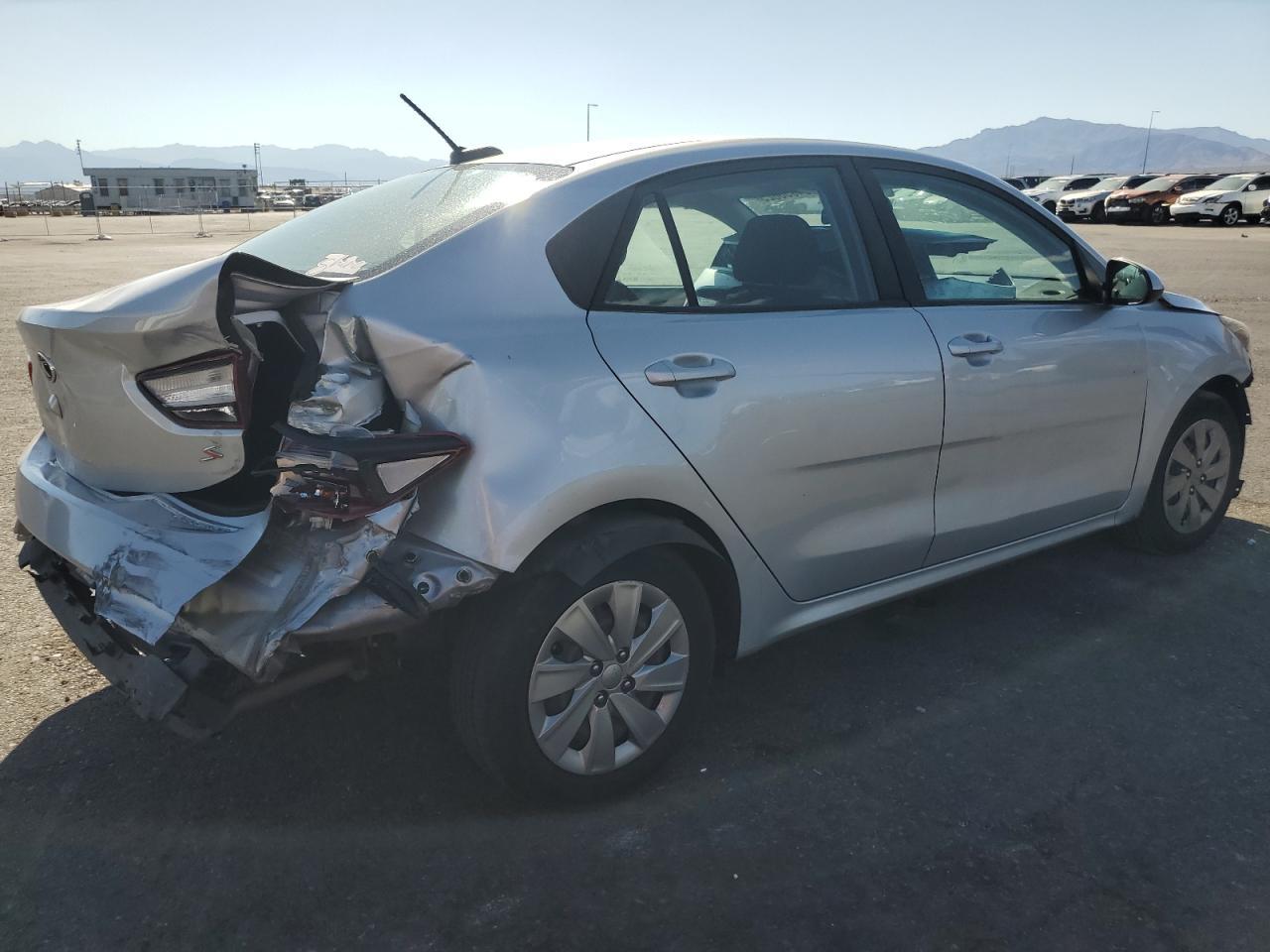 2019 Kia Rio S - Фото 3