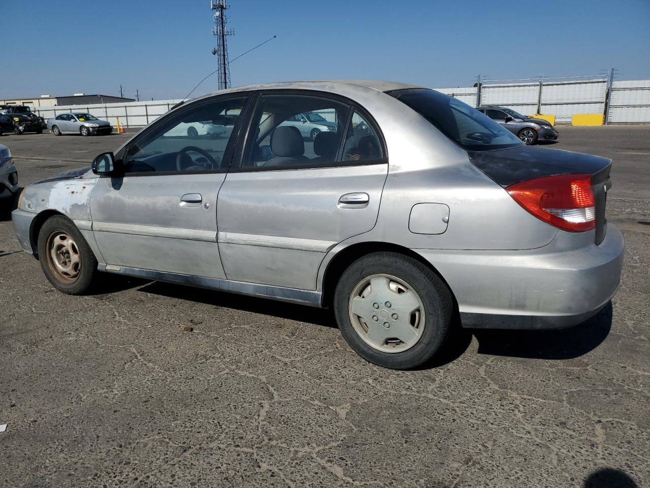 2003 Kia Rio - Фото 2