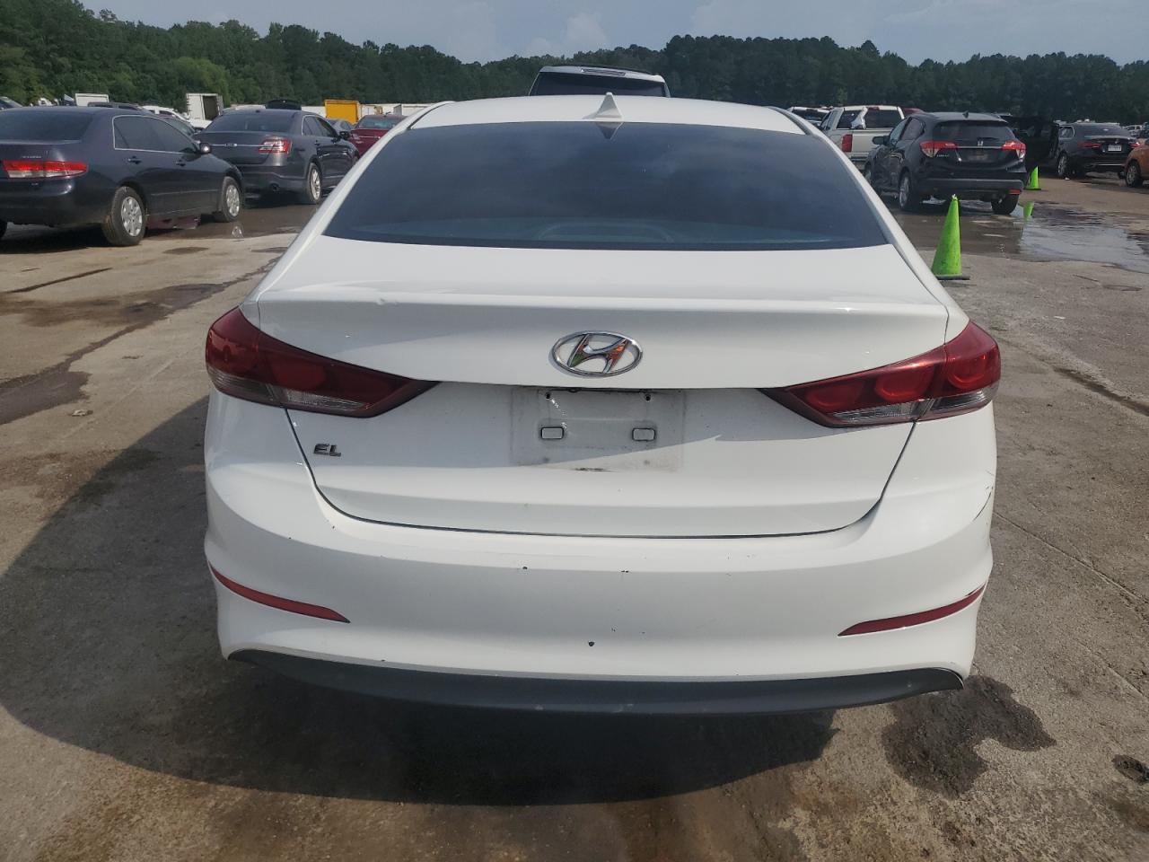 2018 Hyundai Elantra Sel - Image 6