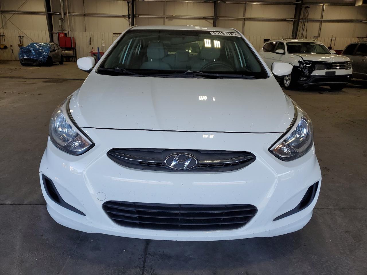 2016 Hyundai Accent Se - Фото 5