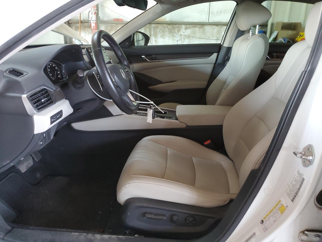 2019 Honda Accord Touring Hybrid - Фото 7