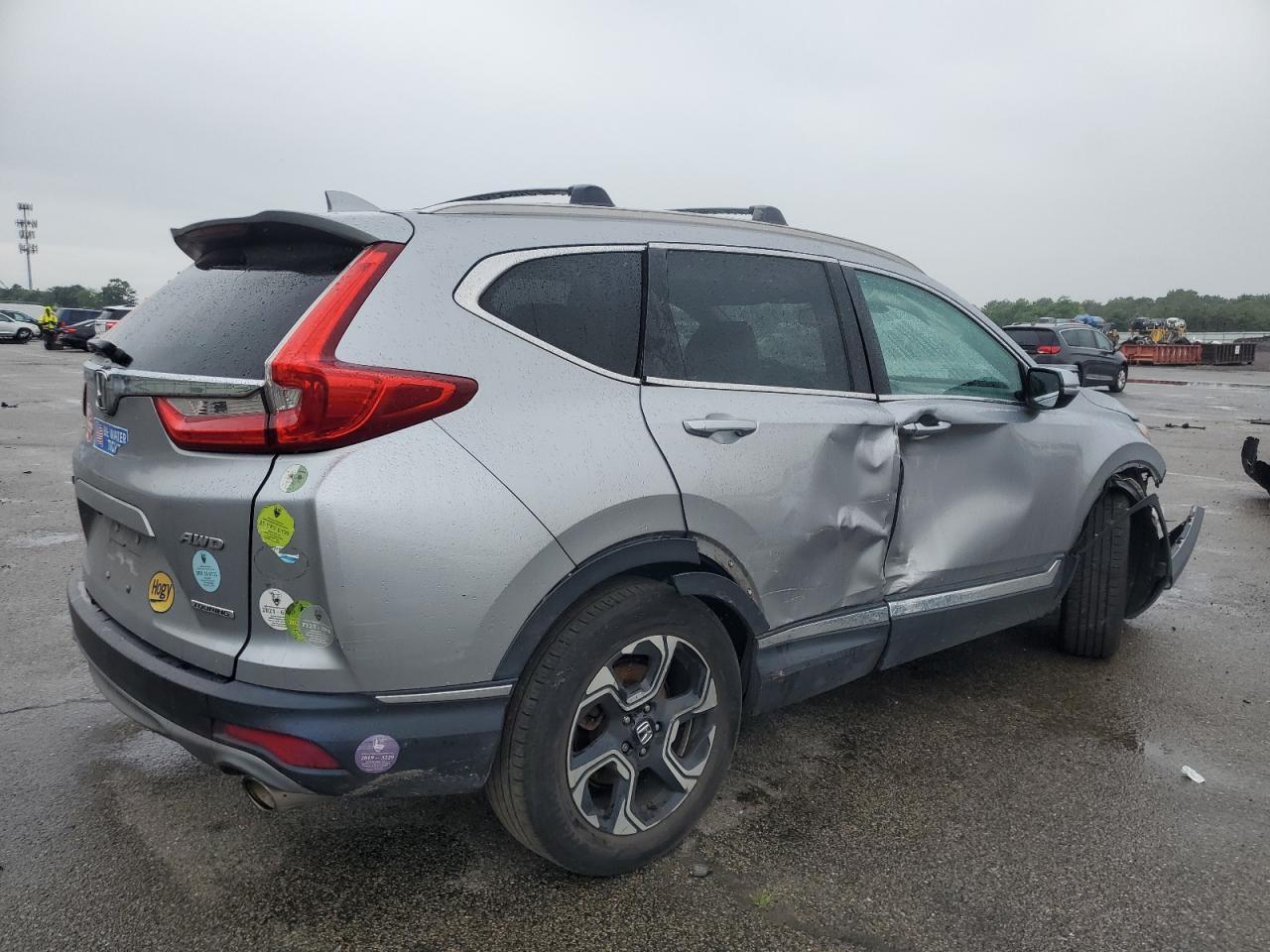 2019 Honda Cr-V Touring - Image 3