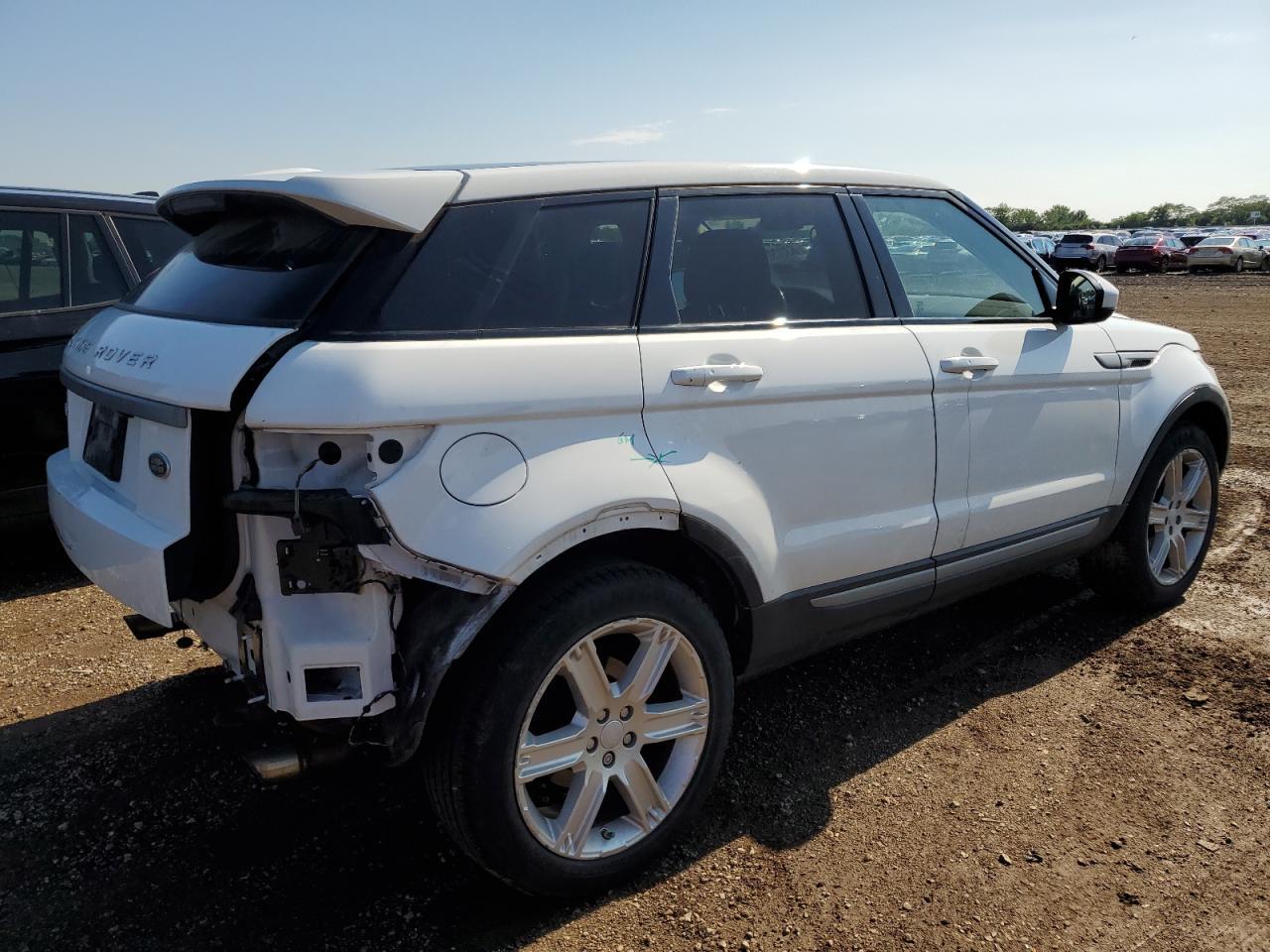 2015 Land Rover Range Rover Evoque Pure Plus - Фото 3