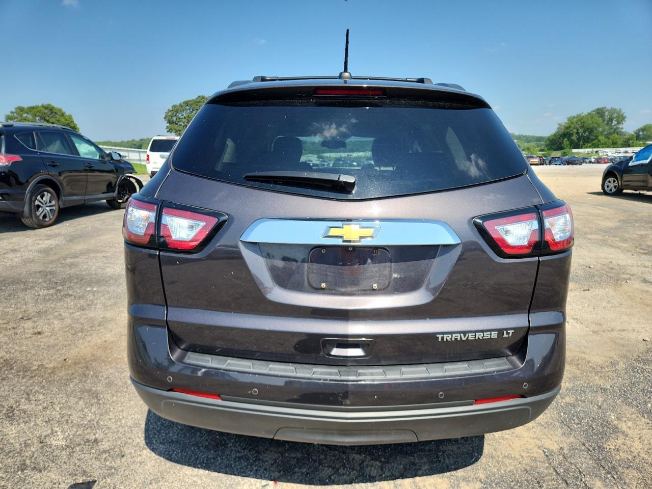 2016 Chevrolet Traverse Lt - Image 6
