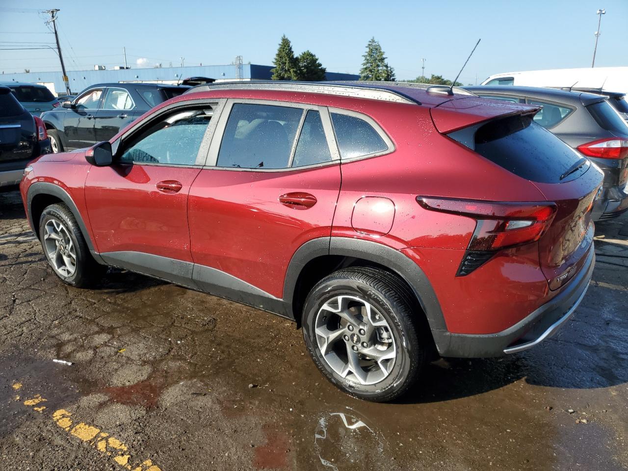 2025 Chevrolet Trax 1Lt - Фото 2