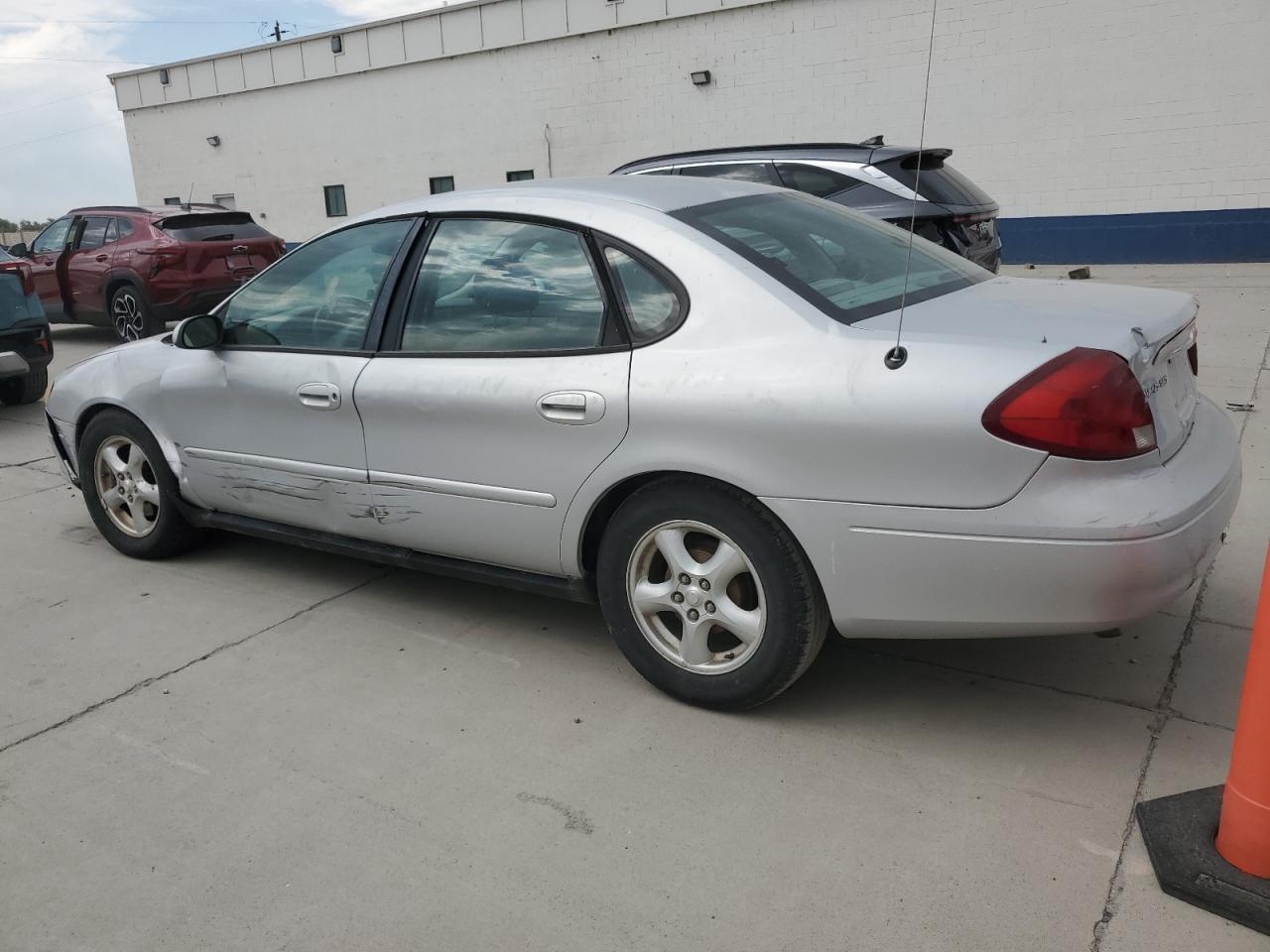 2003 Ford Taurus Ses - Image 2