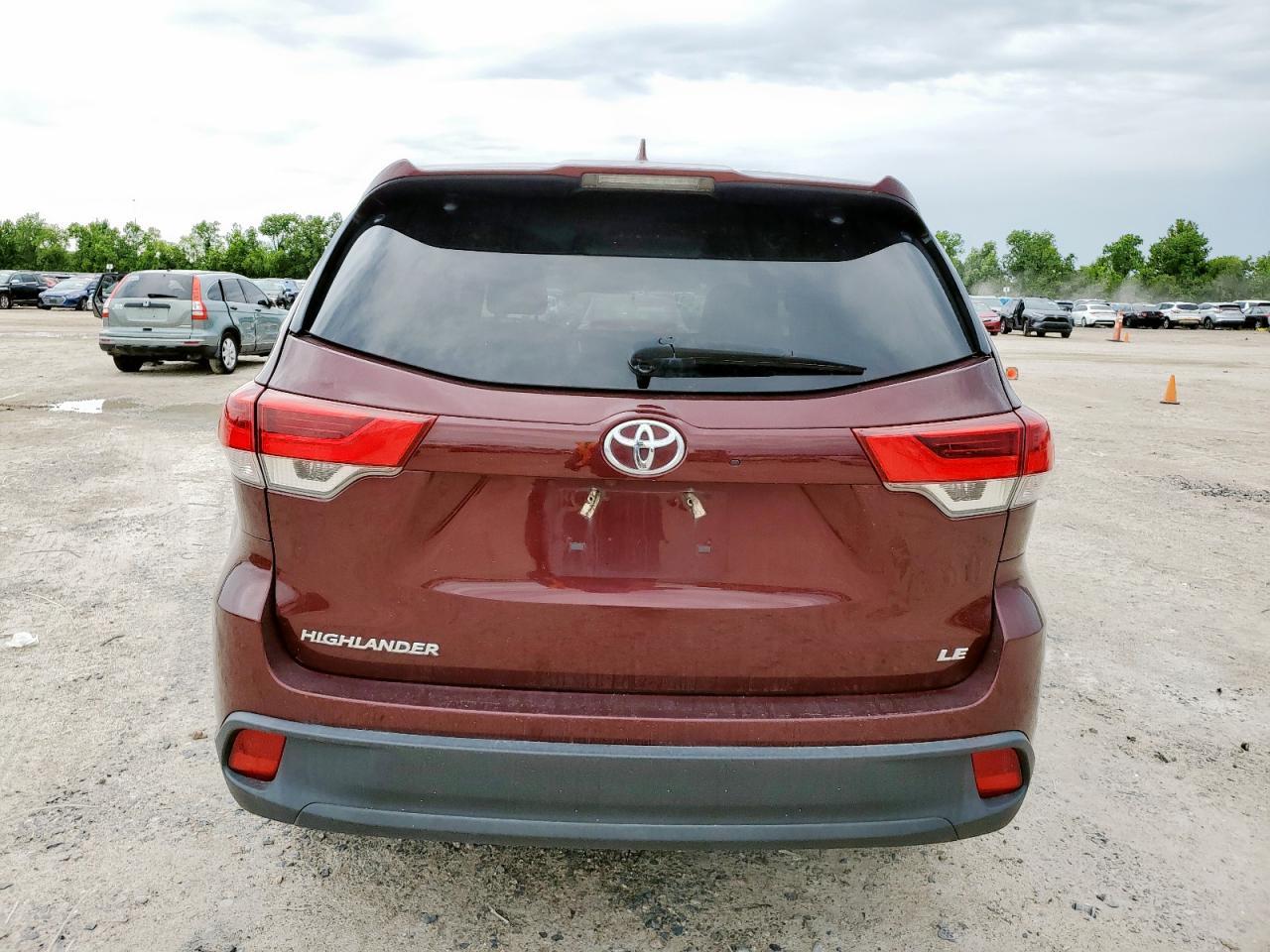 2019 Toyota Highlander Le - Фото 6