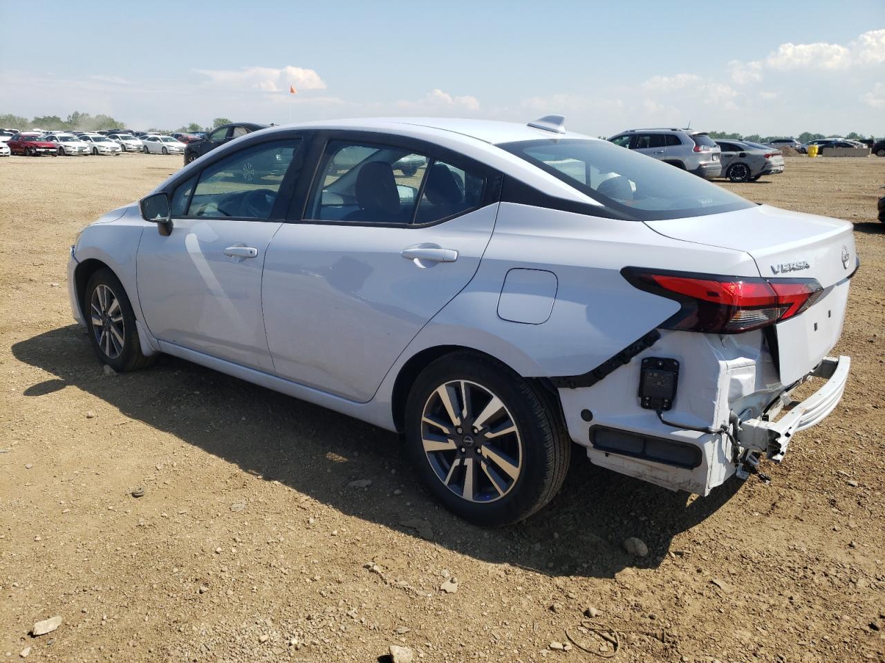2024 Nissan Versa Sv - Фото 2