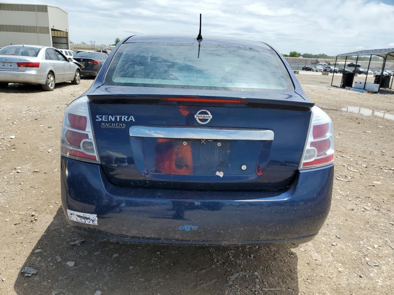 2011 Nissan Sentra 2.0 - Фото 6