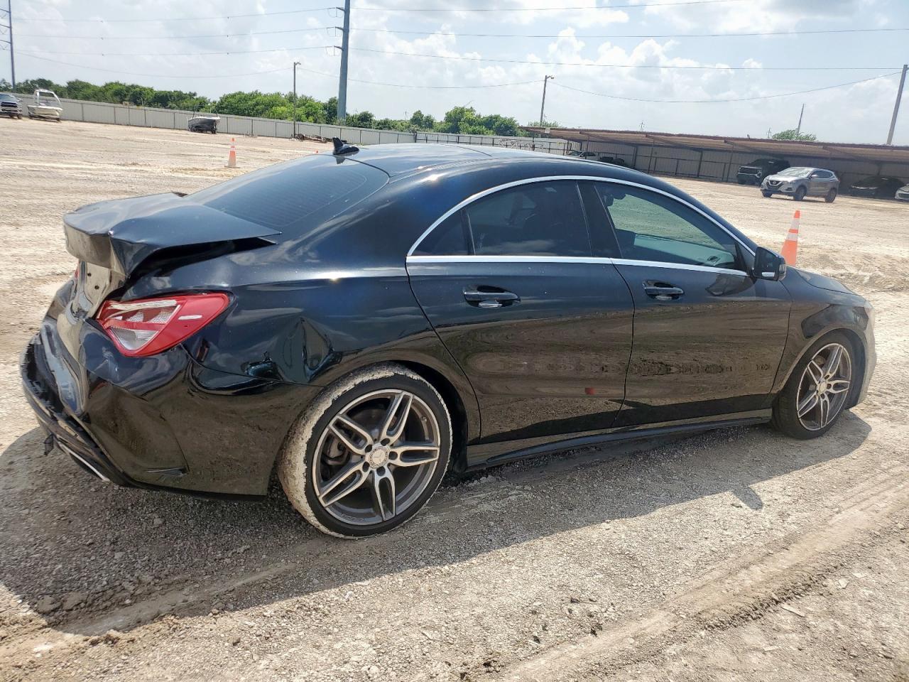 2017 Mercedes-Benz Cla 250 - Фото 3