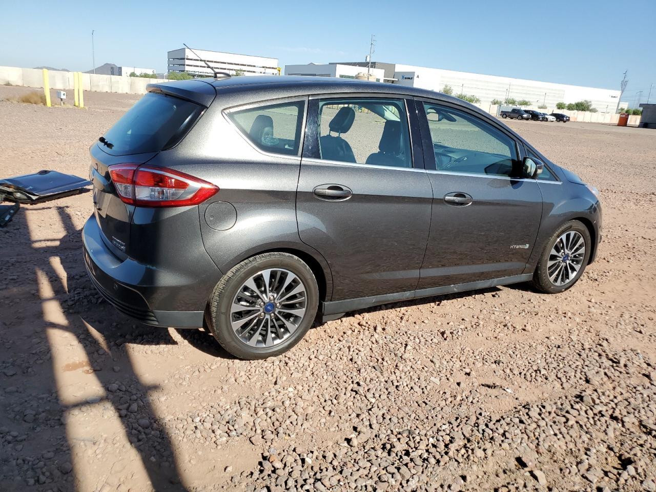 2018 Ford C-Max Titanium - Image 3
