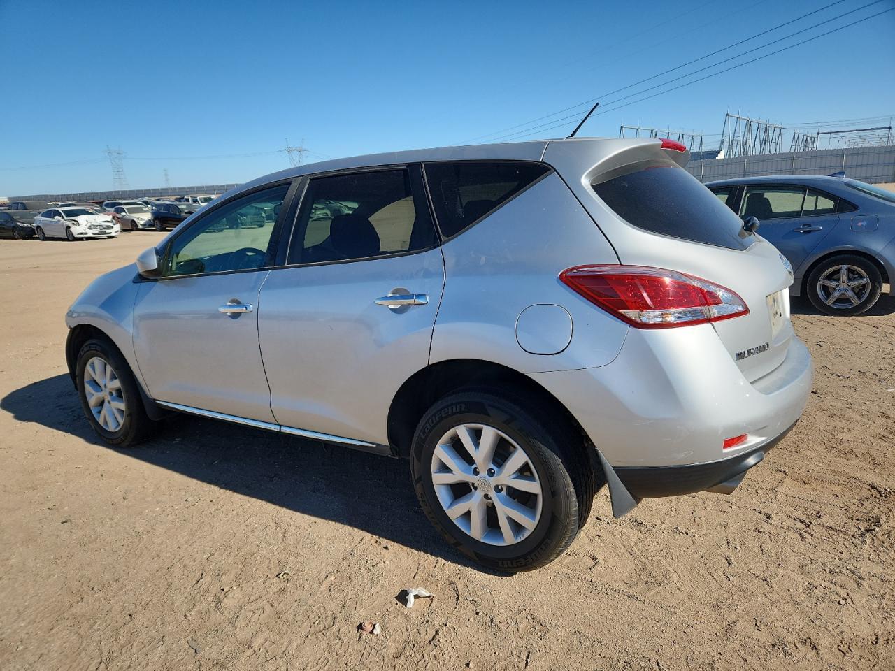 2012 Nissan Murano S - Image 2
