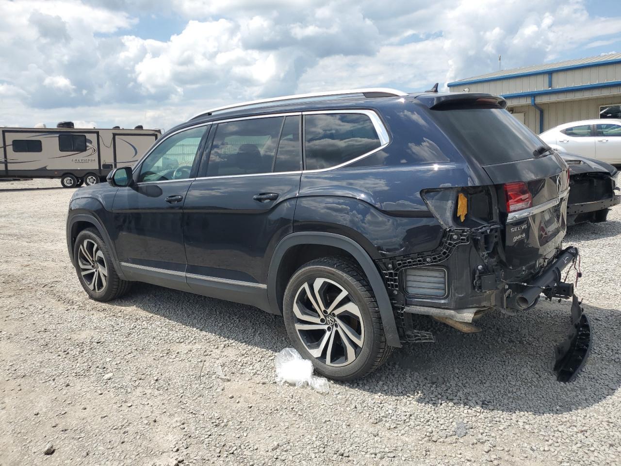 2021 Volkswagen Atlas Sel Premium - Image 2