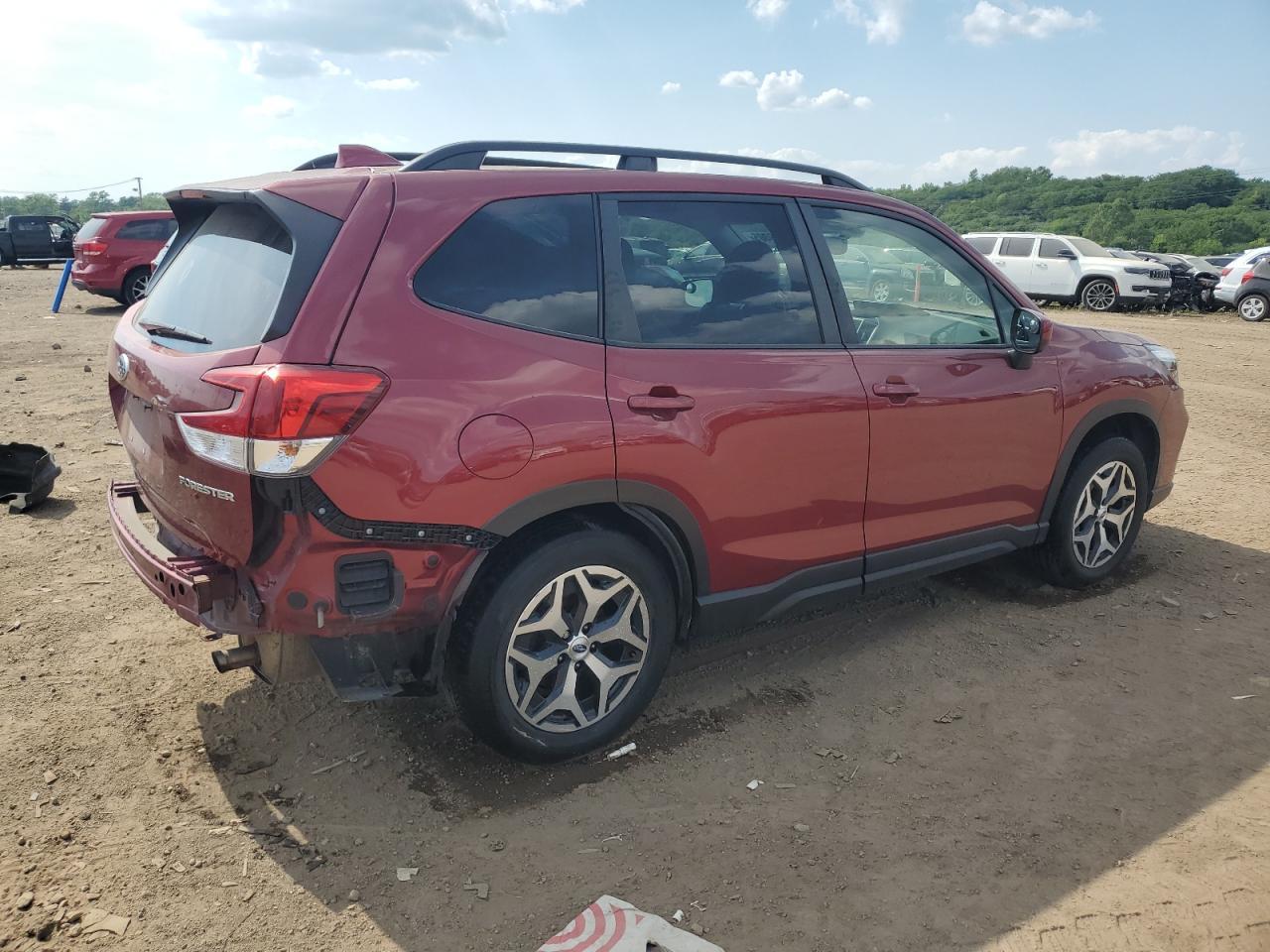 2020 Subaru Forester Premium - Фото 3