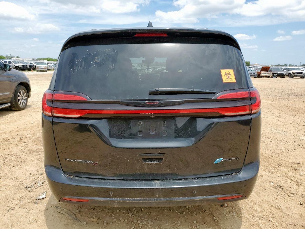 2021 Chrysler Pacifica Hybrid Limited - Image 6