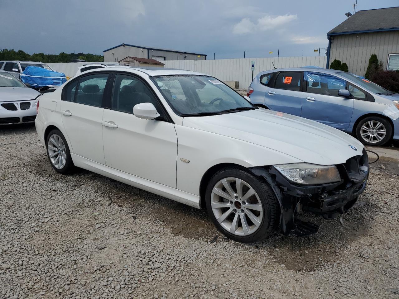 2011 BMW 328 I Sulev - Image 4