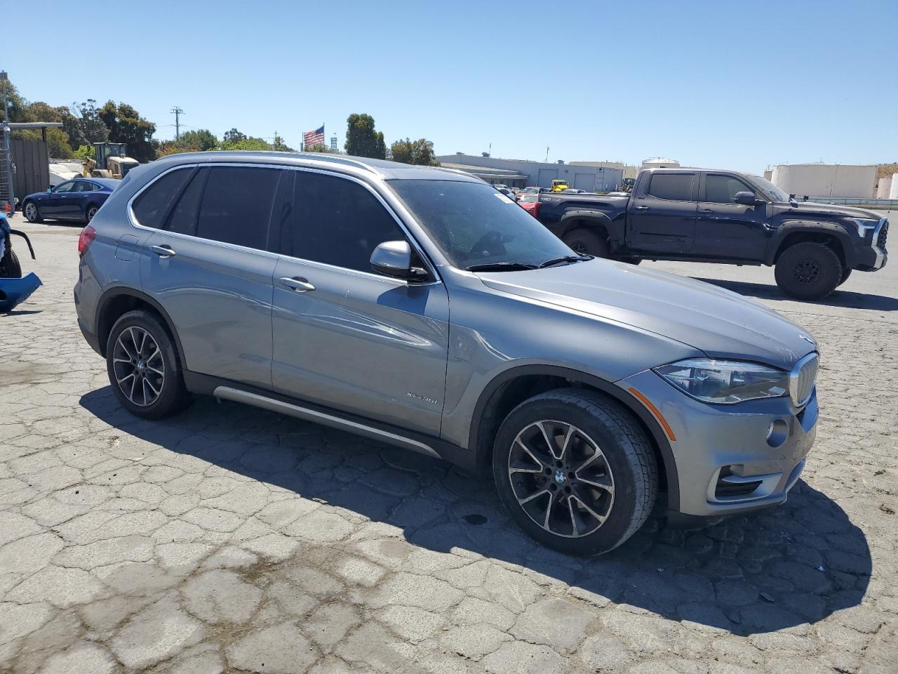 2017 BMW X5 xDrive35I - Фото 4