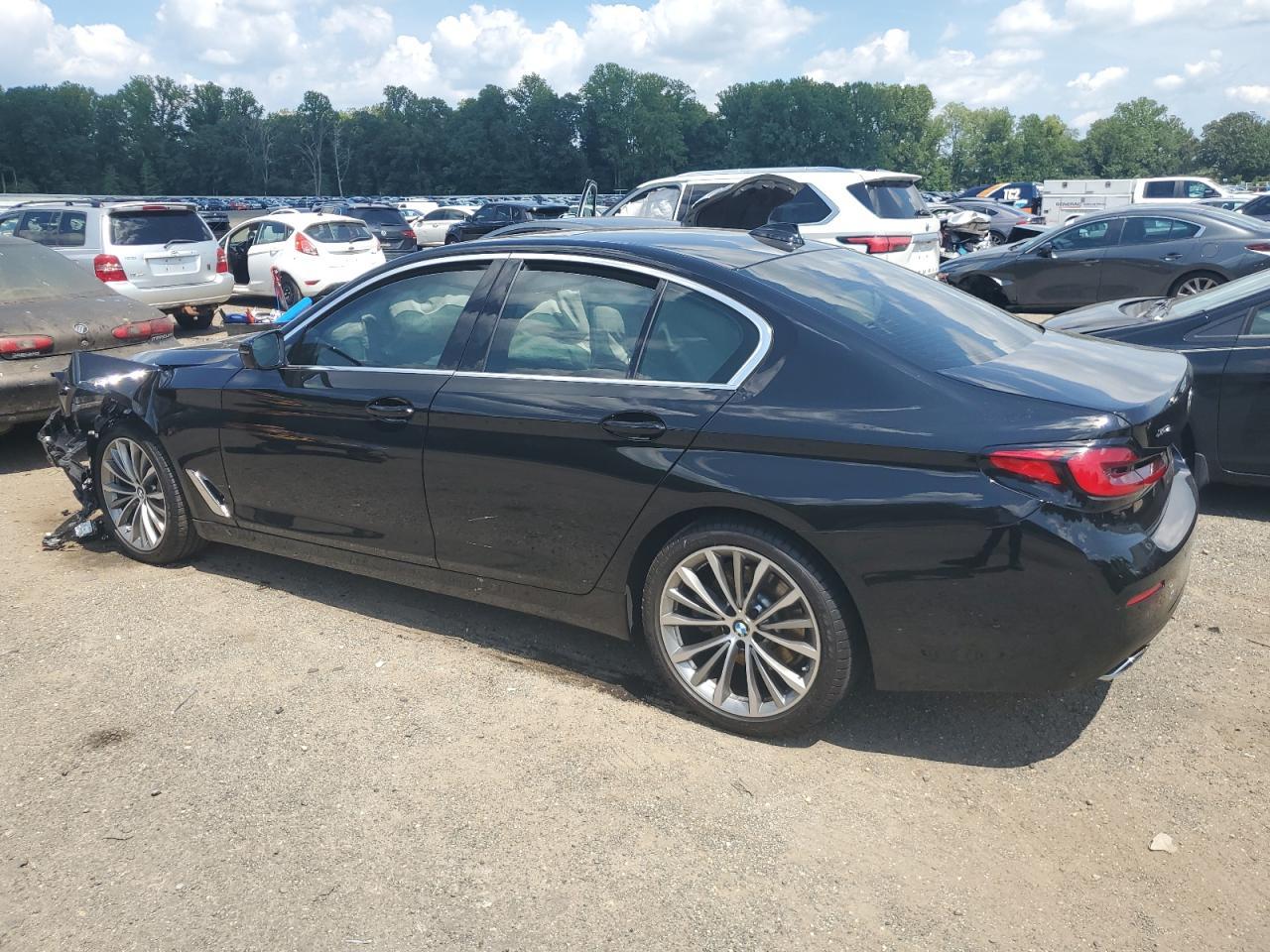 2023 BMW 530 Xi - Image 2