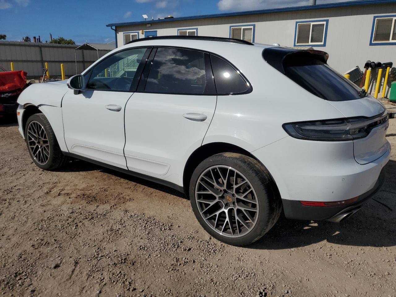 2021 Porsche Macan S - Фото 2