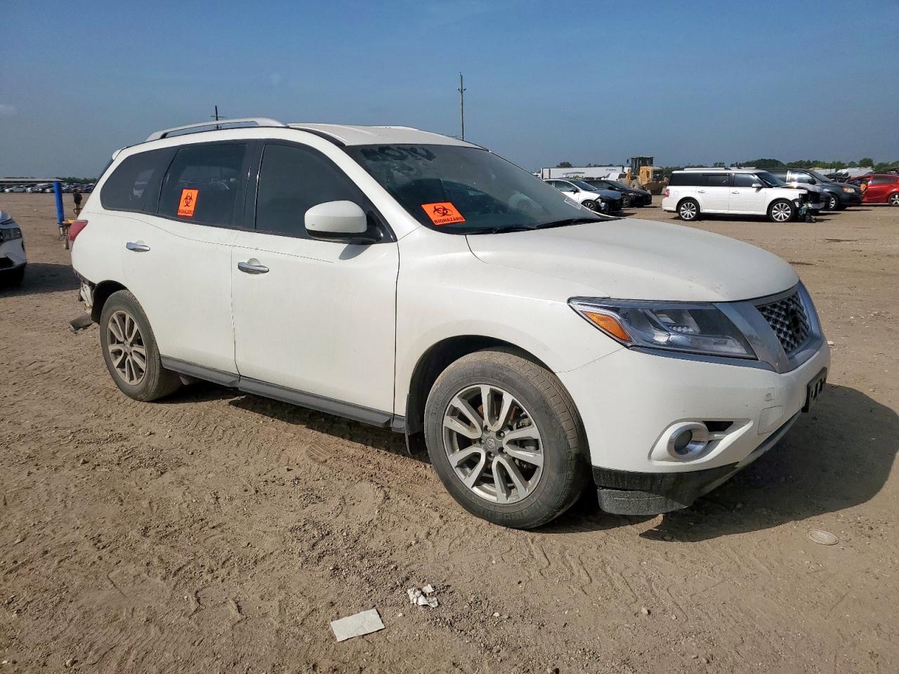 2015 Nissan Pathfinder - Image 4