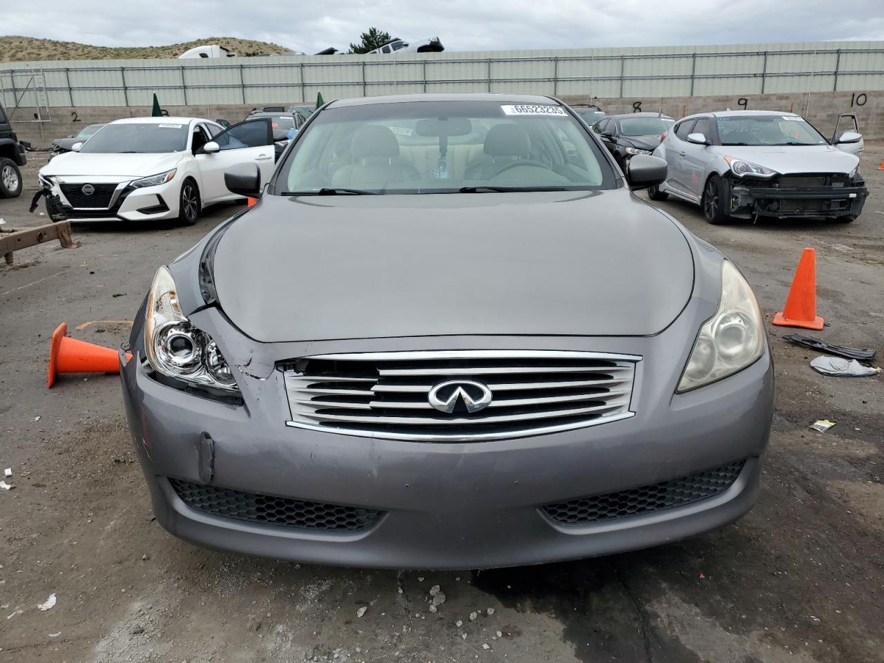 2010 Infiniti G37 - Фото 5
