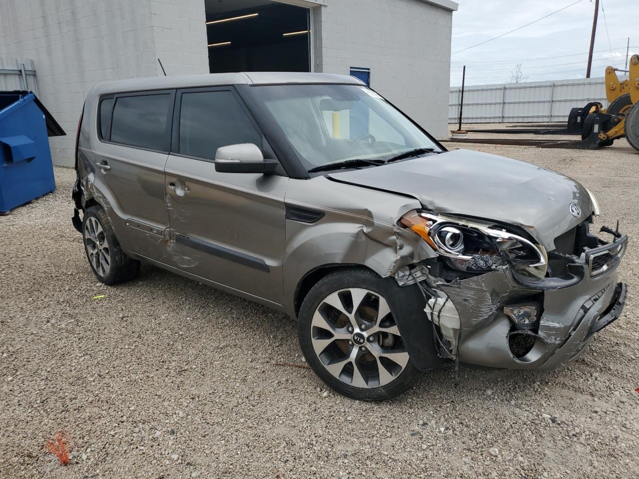 2013 Kia Soul + - Image 4