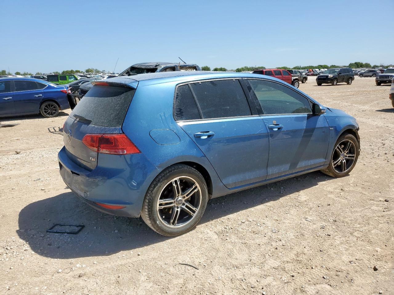 2017 Volkswagen Golf S - Фото 3