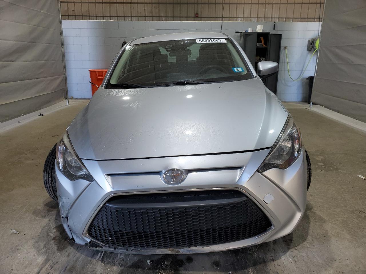 2019 Toyota Yaris L - Image 5